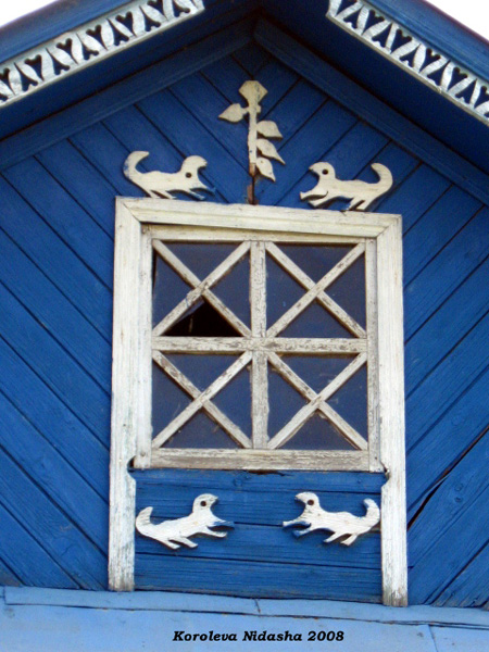 слуховое окно дома 8 на улице Калинина в Камешковском районе Владимирской области фото vgv