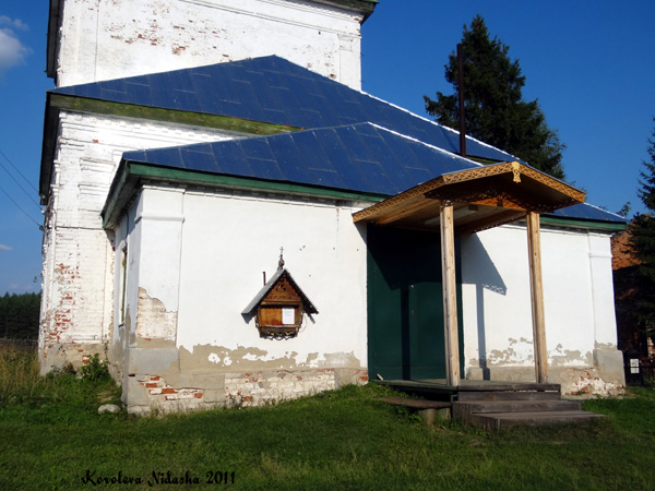 Никольская церковь 1791 г. (холодная) в Камешковском районе Владимирской области фото vgv