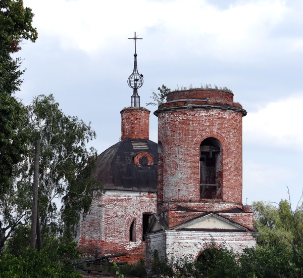 Церковь Тихвинской иконы Божией Матери 1819 г. в Камешковском районе Владимирской области фото vgv