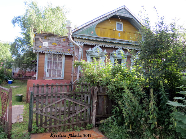 Деревянные резные наличники на Гагарина 115 в Кольчугинском районе Владимирской области фото vgv