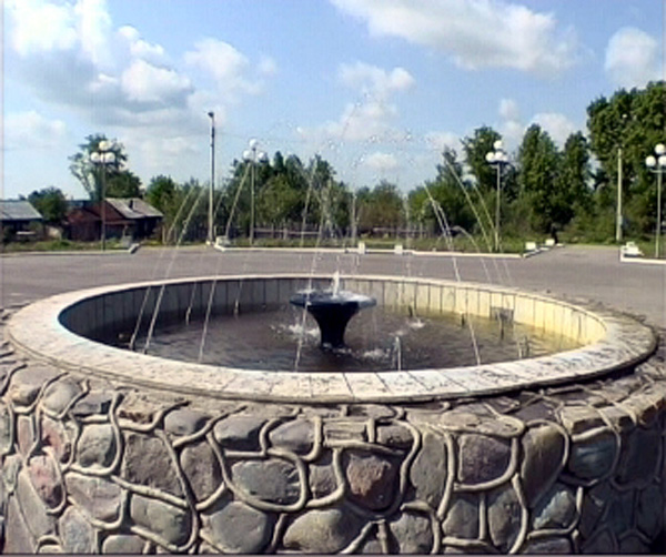 фонтан на площади Ленина в Кольчугинском районе Владимирской области фото vgv