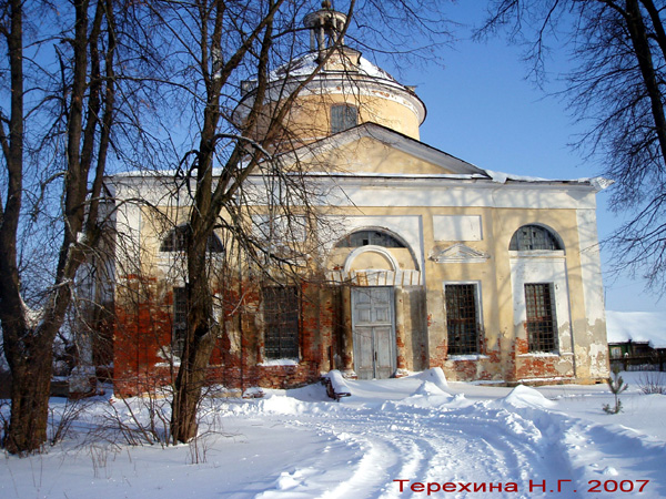 Покровская церковь 1798 г. в Есиплево в Кольчугинском районе Владимирской области фото vgv