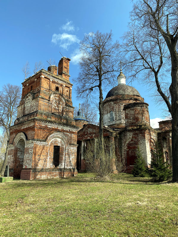 Всехсвятская церковь 1842 г. в Новофетинино в Кольчугинском районе Владимирской области фото vgv