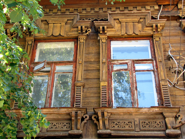 деревянные наличники на Аьбельмана 52 в Ковровском районе Владимирской области фото vgv