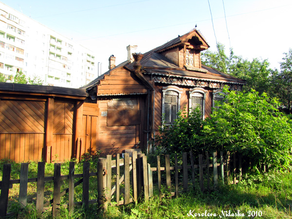 Деревянные резные наличники на Комсомольской 123 в Ковровском районе Владимирской области фото vgv