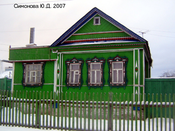 Деревянные наличники на Блинова 14 в Ковровском районе Владимирской области фото vgv