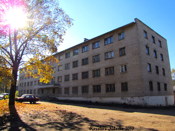 Общежитие Ковровского колледжа транспортного строительства в Ковровском районе Владимирской области фото vgv