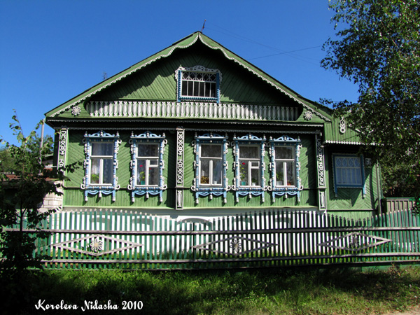 деревянные наличники на Бурматова 64 в Ковровском районе Владимирской области фото vgv
