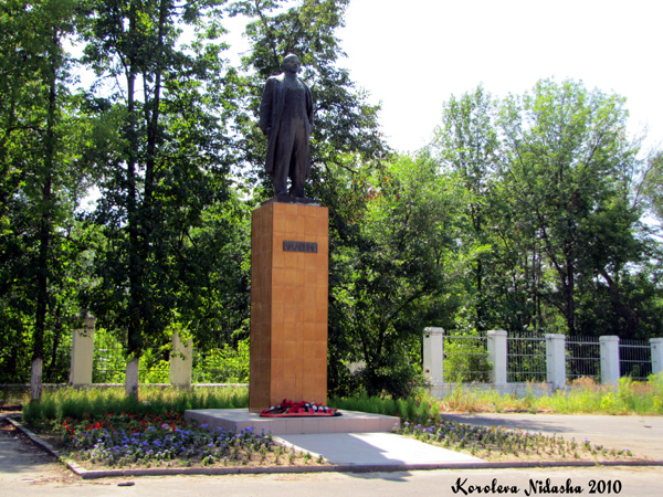 Памятник В.И. Ленину в Ковровском районе Владимирской области фото vgv