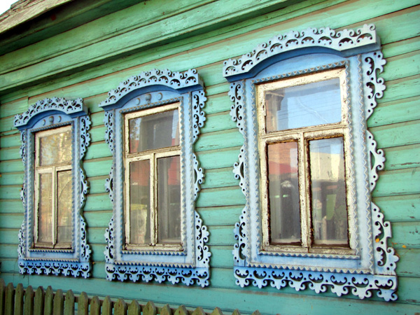 Деревянные наличники на Шмидта 39 в Ковровском районе Владимирской области фото vgv