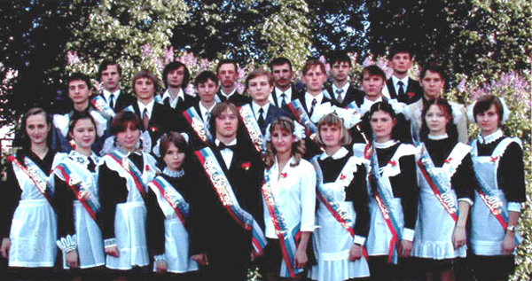 Выпускной 11а класс школы 22 2006 г. в Ковровском районе Владимирской области фото vgv