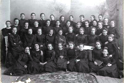 Ученицы и преподаватели Муромской женской гимназии 1912 г. в Муромском районе Владимирской области фото vgv