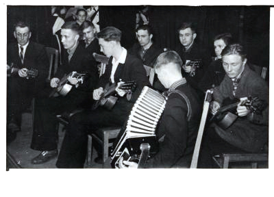 Струнный оркестр школы 9 1957 г. (Б.И.Ершов) в Муромском районе Владимирской области фото vgv