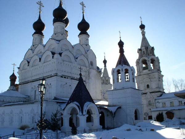 Троицкий собор (1642-1643г.) в Муромском районе Владимирской области фото vgv