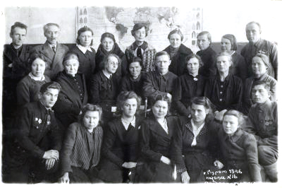 Учителя Средней школы N 16 1946 г. в Муромском районе Владимирской области фото vgv