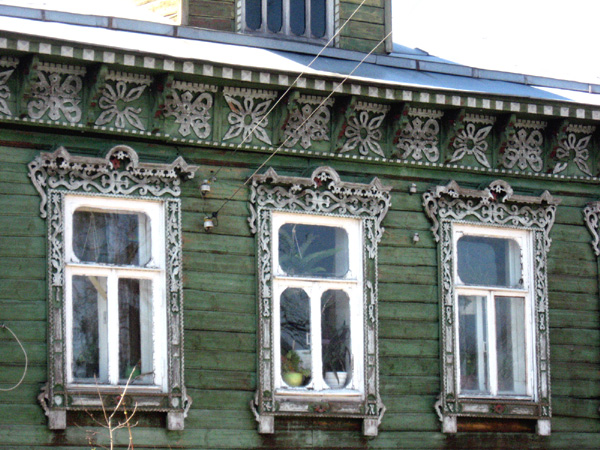 деревянные наличники на Озерногй 16 в Собинке в Собинском районе Владимирской области фото vgv