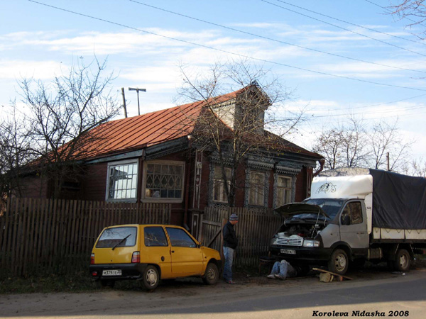 деревянные резные наличники на Горького 17 в Лакинске в Собинском районе Владимирской области фото vgv