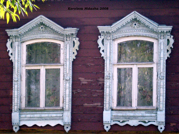 деревянные наличники на Некрасова 11 в Судогодском районе Владимирской области фото vgv