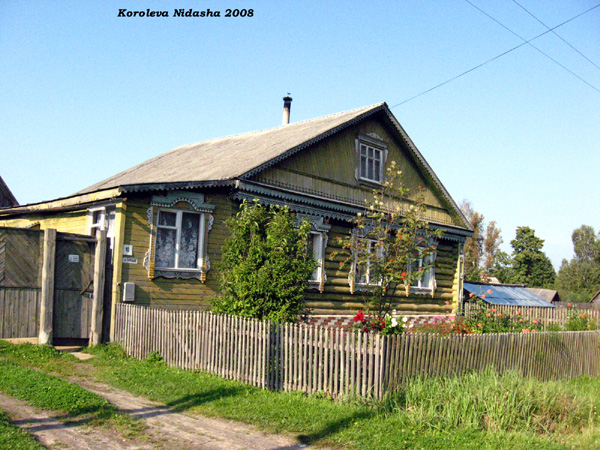 деревянные наличники и элементы оформления фасада дома в Судогодском районе Владимирской области фото vgv