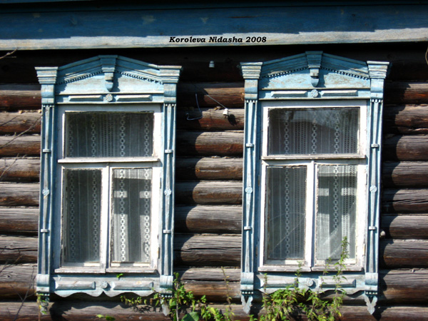 деревянные резные наличники на Северной 20 в Судогодском районе Владимирской области фото vgv