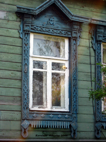 деревянные резные наличники на Халтурина 61 в Судогодском районе Владимирской области фото vgv