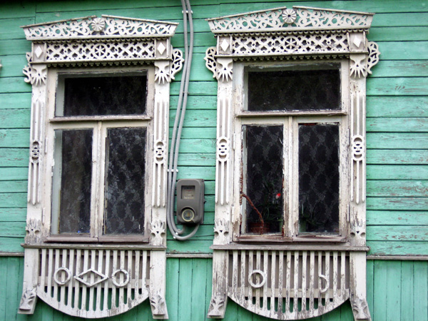 деревянные наличники 6 дома на улице Михали в Суздале в Суздальском районе Владимирской области фото vgv