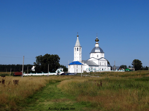 Никольская церковь (холодная) с колокольней конец XVIII века в Суздальском районе Владимирской области фото vgv