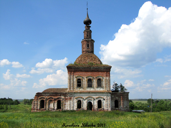 Козьмодемьянская церковь 1805 г. в Суздальском районе Владимирской области фото vgv