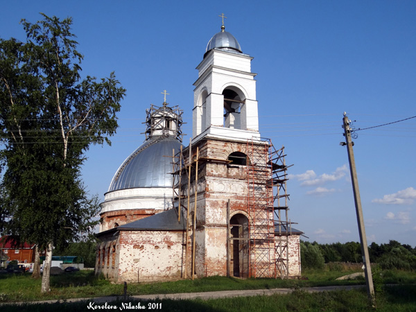 Георгиевская церковь с колокольней 1816 г. в селе Чириково в Суздальском районе Владимирской области фото vgv