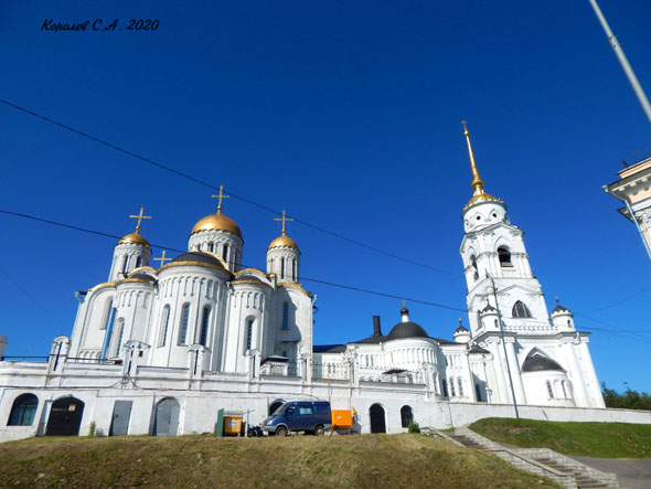 Свято-Успенский Кафедральный собор во Владимире фото vgv