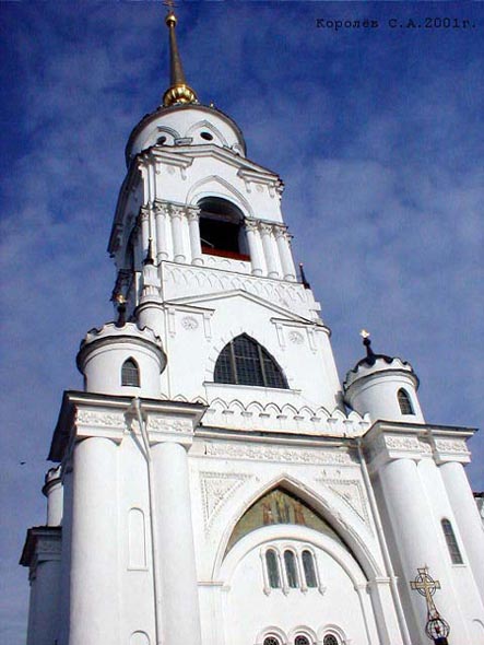 часовня Пресвятой Богородицы в колокольне Успенского собора во Владимире фото vgv