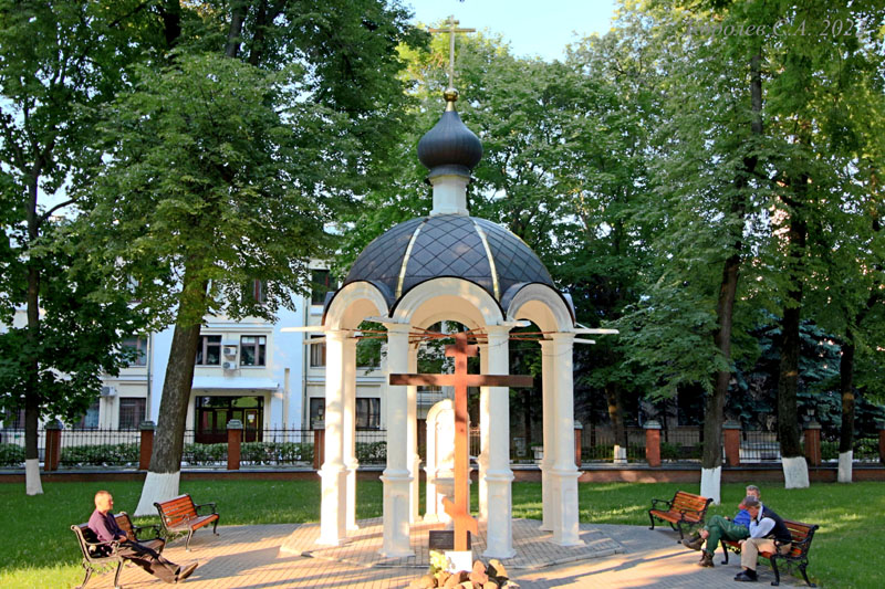 Водосвятная часовня на территории Богородице-Рождественского монастыря во Владимире фото vgv