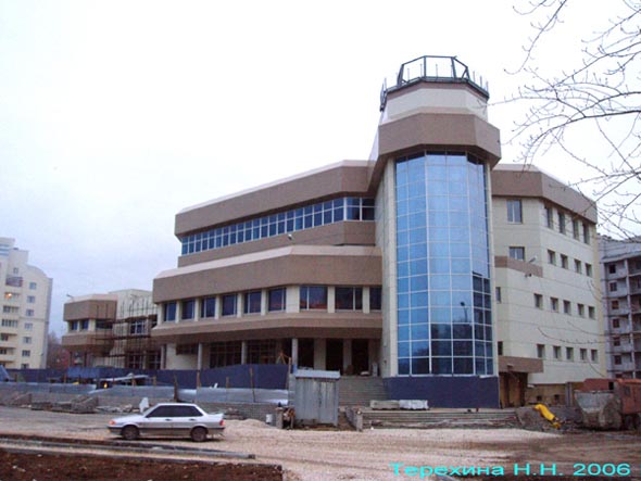 строительство Торгового центра Крейсер в 2004-2006 гг. пр-т Ленина 46 во Владимире фото vgv