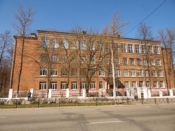 Средня общеобразовательная школа N 21 на Мира 57 во Владимире фото vgv