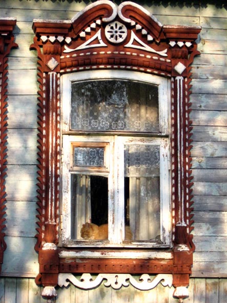 деревянные резные наличники в бывшем селе Спасское улица Центральная 22 во Владимире фото vgv