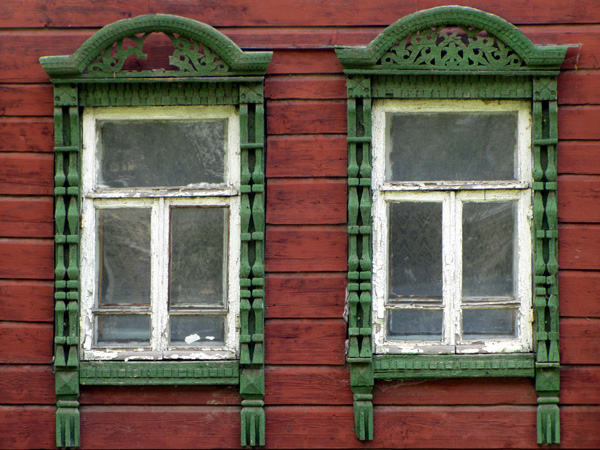 деревянные наличники на Луговой 28 в Юрьев Польском районе Владимирской области фото vgv