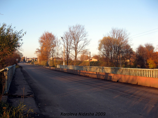 Мост на ул. Богомолова в Юрьев Польском районе Владимирской области фото vgv