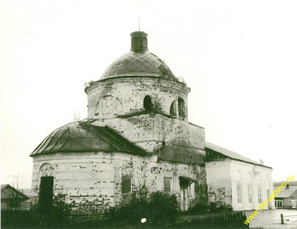 Покровская церковь 1820 г. в Александровском районе Владимирской области фото vgv