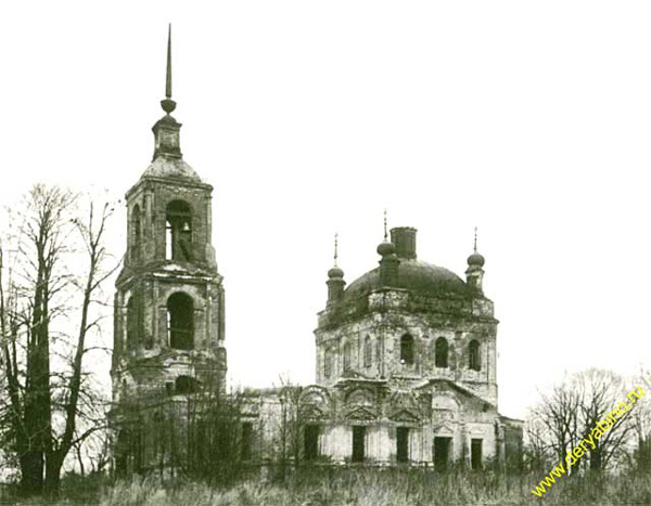 Христорождественская церковь в конце 20-го века в Александровском районе Владимирской области фото vgv
