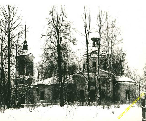 Борисоглебская церковь в конце 20-го века в Волохово в Александровском районе Владимирской области фото vgv