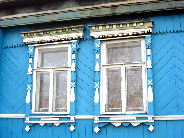 деревянные резные наличники на Нижегородской 5 в Гусевском районе Владимирской области фото vgv