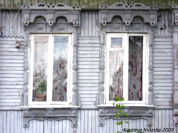 деревянные наличники дома 46 на улице Прудовая в Гусь Хрустальном в Гусевском районе Владимирской области фото vgv
