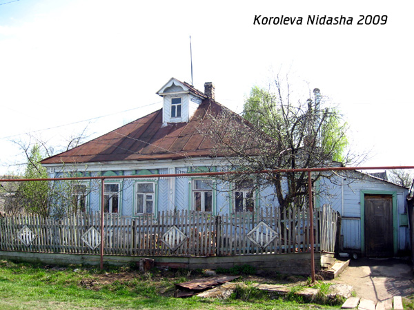 деревянные резные наличники на Фрунзе 8 в Гусевском районе Владимирской области фото vgv