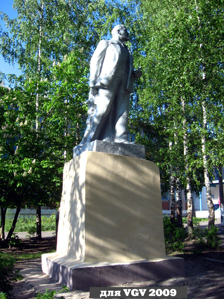 памятние Ленину В.И. в Гусевском районе Владимирской области фото vgv