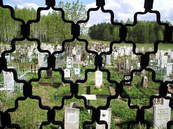 кладбище Покровской церкви у д. Арскмаки в Гусевском районе Владимирской области фото vgv