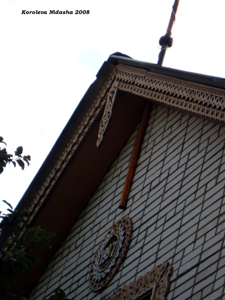 деревянное убранство крыши дома в Камешковском районе Владимирской области фото vgv