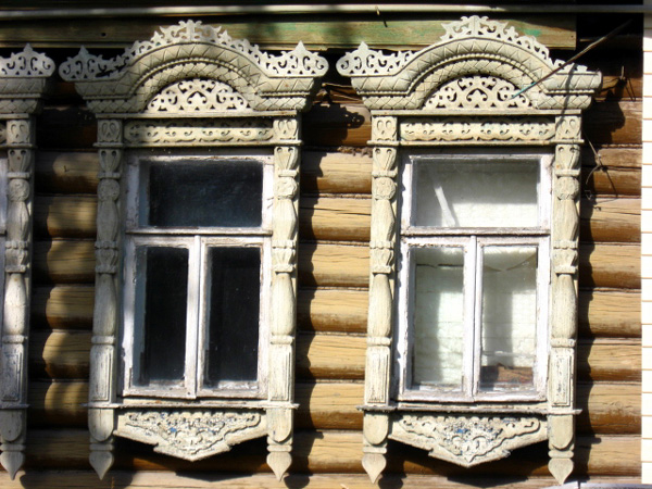 деревянные резные наличники Корона в Камешковском районе Владимирской области фото vgv