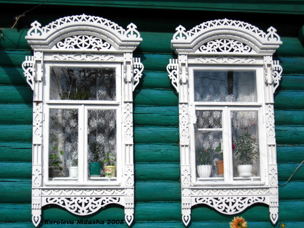 деревянные наличники дома 9 на улице Пугина в Камешковском районе Владимирской области фото vgv