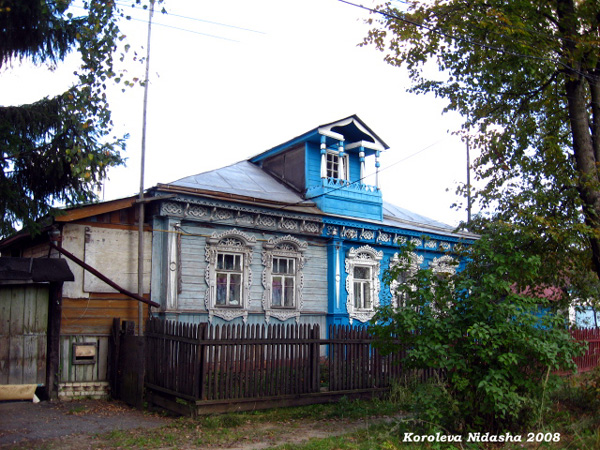 деревянные резные наличники на Пугина 13 в Камешковском районе Владимирской области фото vgv