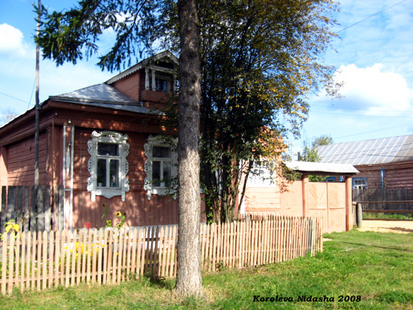 деревянные резные наличники на Пугина 35 в Камешковском районе Владимирской области фото vgv